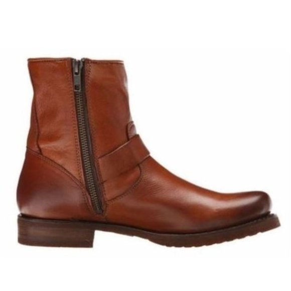 Frye Women's Veronica 6" Shortie Boots Whiskey - Picture 2 of 6